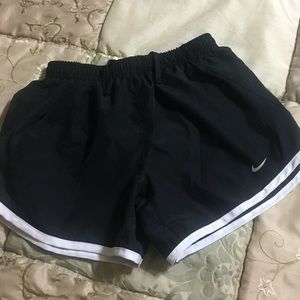 Nike girls shorts